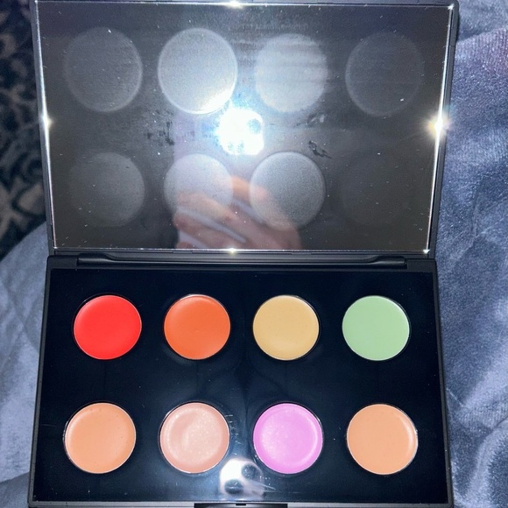 Multicolor Cream Concealer & Corrector Palette - 10 Shade Makeup Palette